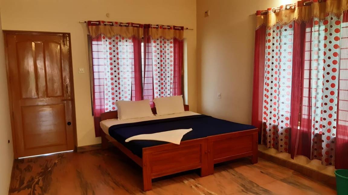 Seawin Beach Resort Varkala Exterior foto